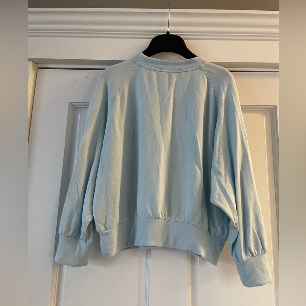 SOLD Selkie sweater - Picture 3 of 4